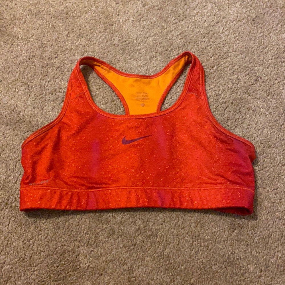 nike dri-fit sports bra